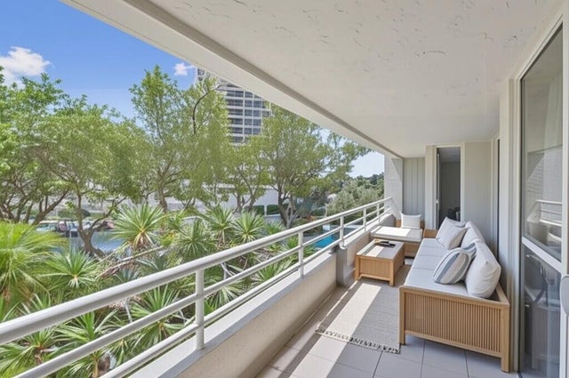 5 of 37 - 4201 N Ocean Boulevard #208, Boca Raton, FL