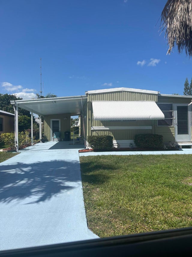 1 of 1 - 8 Se Hidalgo Lane, Port Saint Lucie, FL