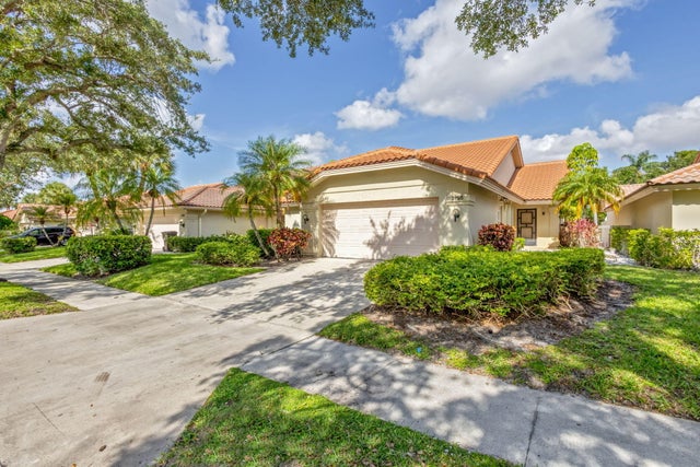 1 of 61 - 2795 Hawthorne Lane, West Palm Beach, FL