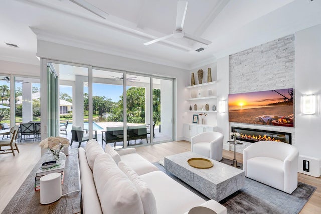 5 of 32 - 201 Shores Dr, Vero Beach, FL