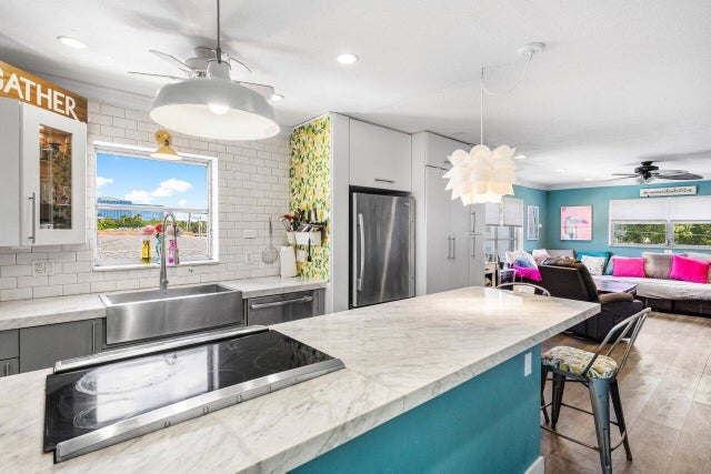 1 of 18 - 515 S Crescent Drive #302, Hollywood, FL