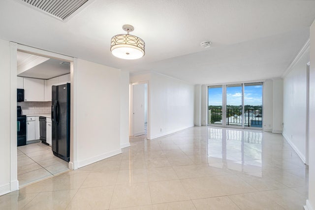 4 of 51 - 1900 S Ocean Boulevard #7n, Lauderdale By The Sea, FL