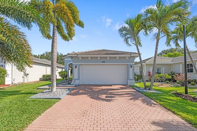 2 of 36 - 846 Sw Rocky Bayou Terrace, Port Saint Lucie, FL
