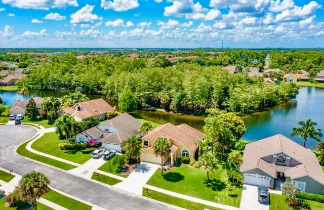 1 of 64 - 9681 Pine Trail Ct, Lake Worth, FL