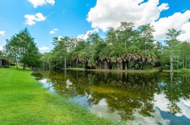 4 of 64 - 9681 Pine Trail Ct, Lake Worth, FL