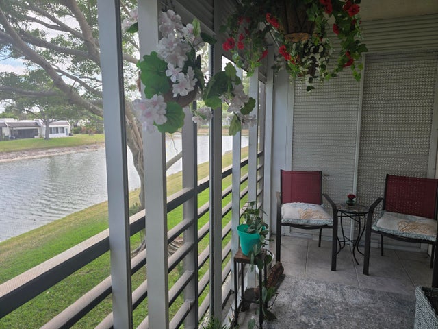5 of 28 - 150 Lake Nancy Lane #221, West Palm Beach, FL