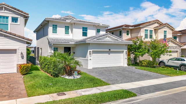 4 of 63 - 4201 Pelicano Way, Deerfield Beach, FL