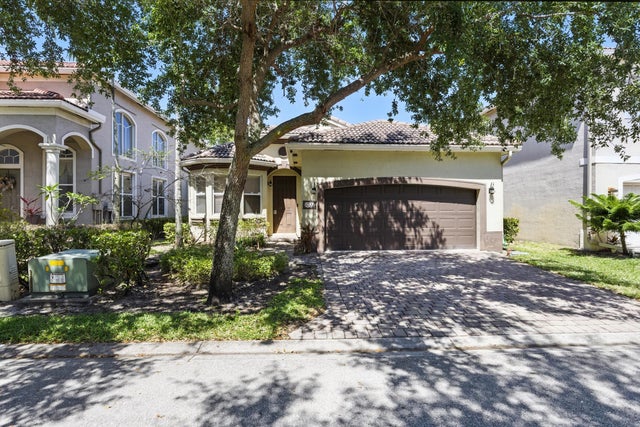 1 of 31 - 1023 Center Stone Lane, Riviera Beach, FL