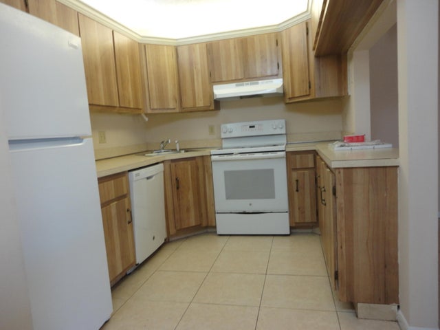 3 of 14 - 4695 Sable Pine Cir #c2, West Palm Beach, FL