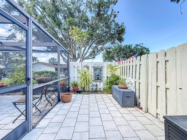 2 of 63 - 941 Nw 30th Avenue #c, Delray Beach, FL