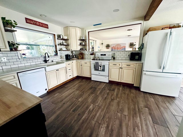 2 of 21 - 3817 Ne Melba Drive, Jensen Beach, FL
