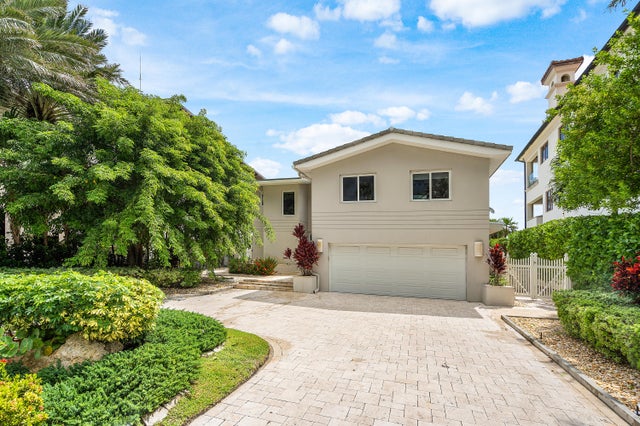 1 of 52 - 1906 Bay Drive, Pompano Beach, FL
