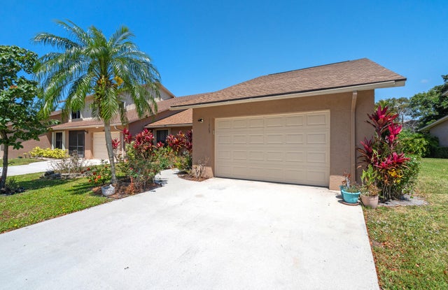 1 of 26 - 11909 Donlin Drive, Wellington, FL