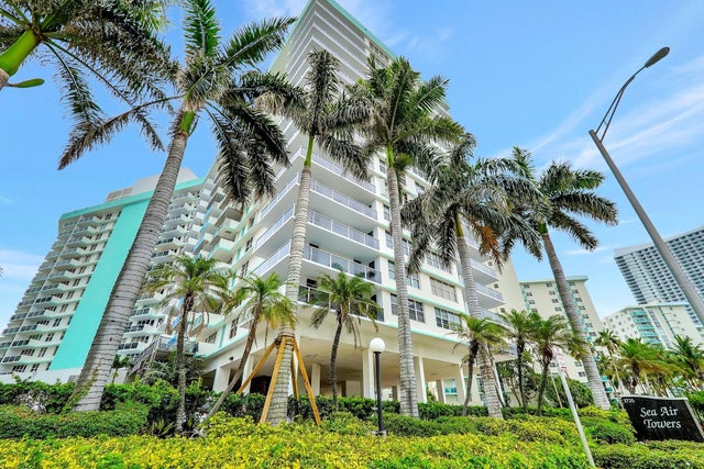 1 of 34 - 3725 S Ocean Dr #812, Hollywood, FL