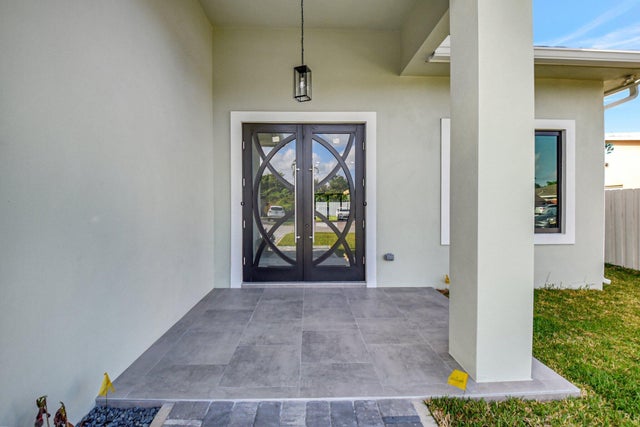 2 of 37 - 4169 Vicliff Rd, West Palm Beach, FL