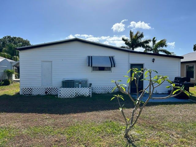 4 of 107 - 4 San Roberto, Fort Pierce, FL