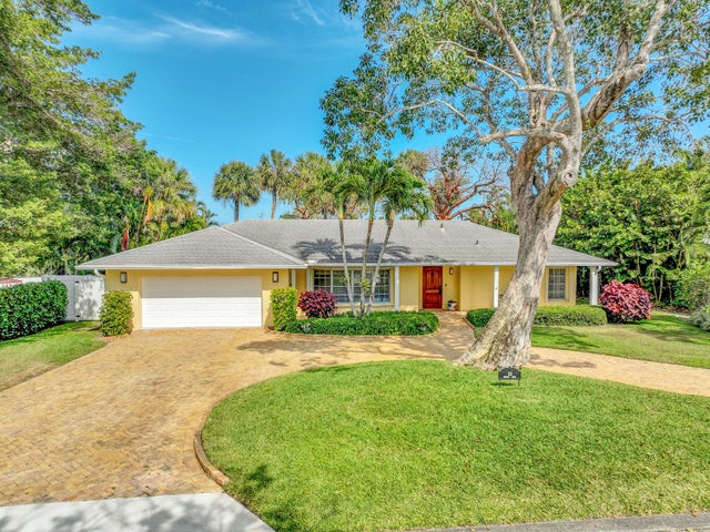 2 of 28 - 10 Middle Road, Sewalls Point, FL
