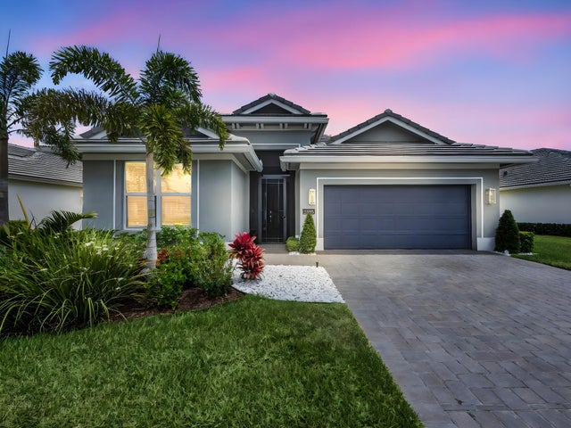 2 of 39 - 12495 Sw Sunrise Lake Terrace, Port Saint Lucie, FL