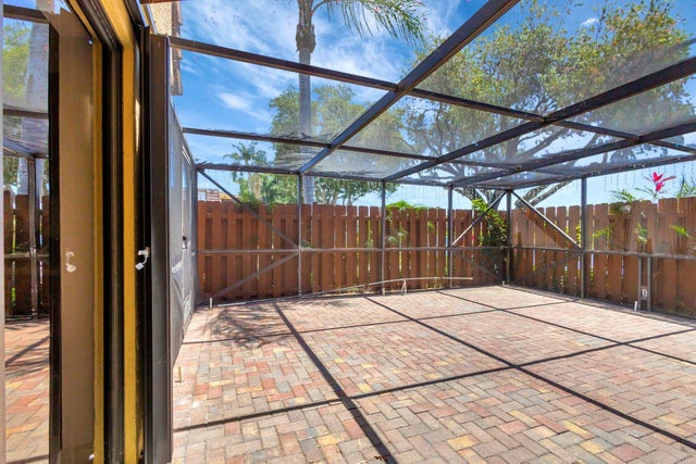 4 of 31 - 44 Springdale Circle, Palm Springs, FL