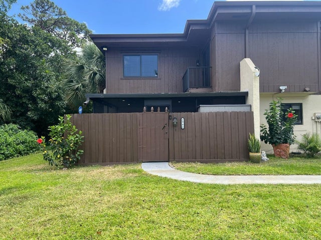 1 of 28 - 2962 Kirk Rd Road, Lake Worth, FL