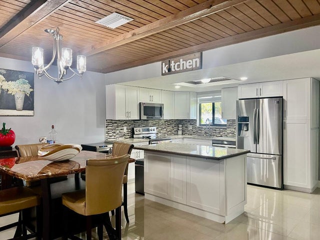 4 of 28 - 2962 Kirk Rd Road, Lake Worth, FL