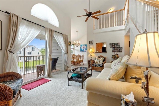 4 of 38 - 1950 Westminster Circle #6, Vero Beach, FL