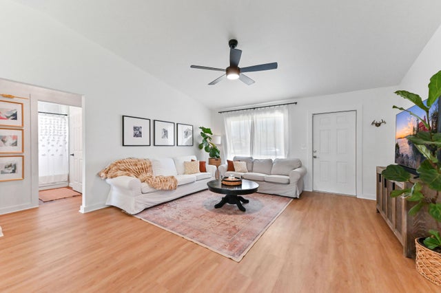5 of 32 - 6214 Garrett St, Jupiter, FL