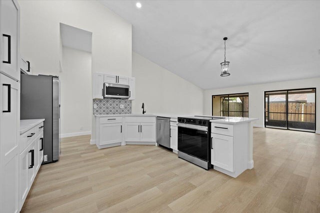 3 of 22 - 11215 Thyme Drive, Palm Beach Gardens, FL