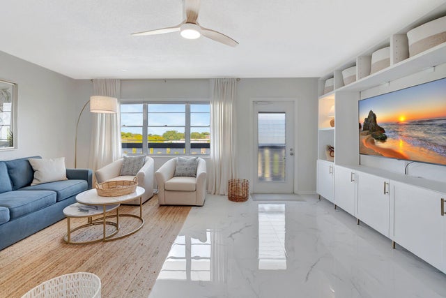 2 of 90 - 4008 Farnham N, Deerfield Beach, FL