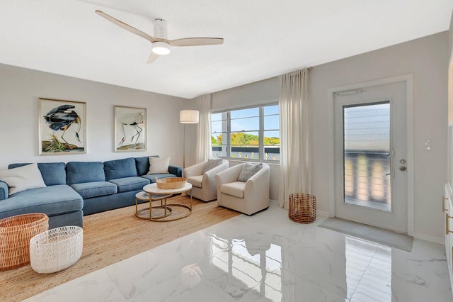 4 of 90 - 4008 Farnham N, Deerfield Beach, FL