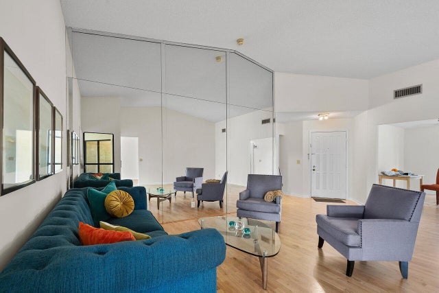 5 of 21 - 3362 Lucerne Park Drive #421, Greenacres, FL