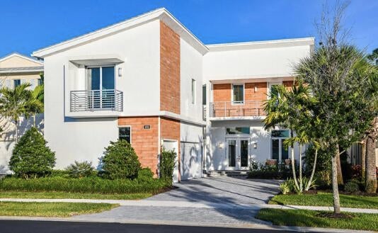 1 of 33 - 1050 Faulkner Ter, Palm Beach Gardens, FL