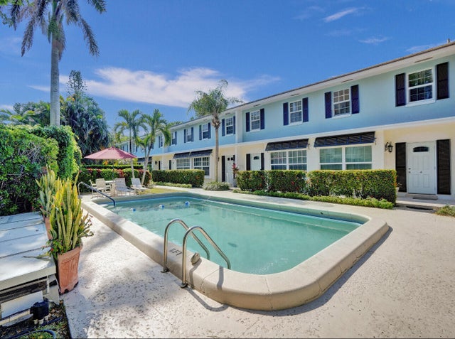 5 of 18 - 6590 N Ocean Boulevard #9, Ocean Ridge, FL