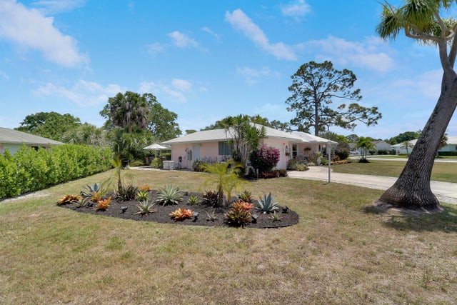 5 of 29 - 18315 Se Courtview Circle, Tequesta, FL