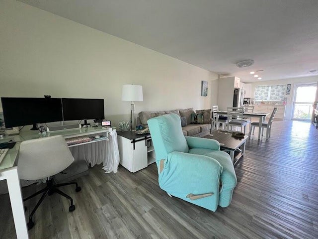 4 of 11 - 323 Leeward Lane #204, Fort Pierce, FL