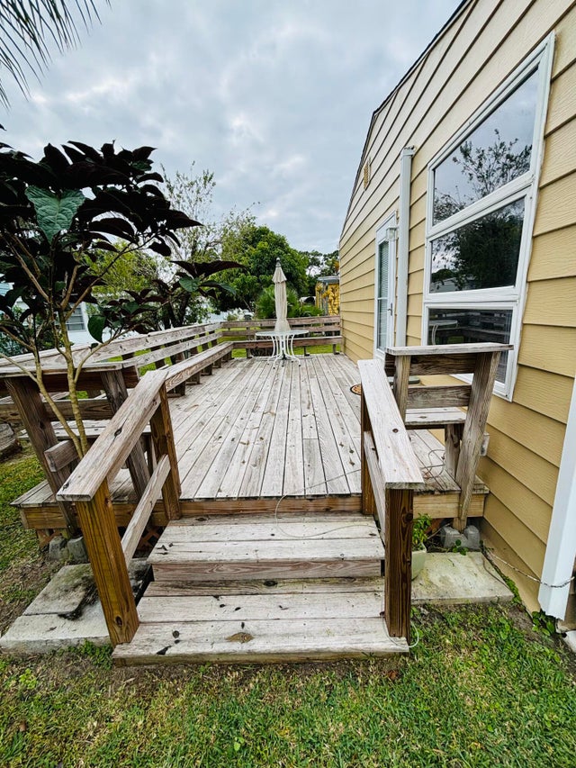 3 of 15 - 21 Se Iberian Lane, Port Saint Lucie, FL