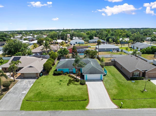 2 of 31 - 130 Sw Airview Av, Port Saint Lucie, FL