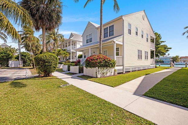 4 of 40 - 7051 Harbor Village Dr, Duck Key, FL