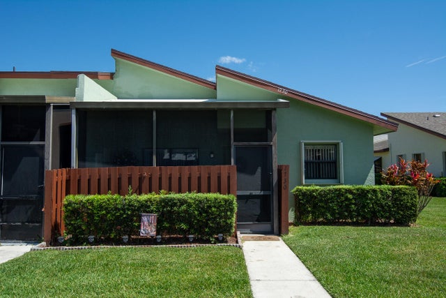 3 of 36 - 1730 W Sanderling Lane #4, Fort Pierce, FL