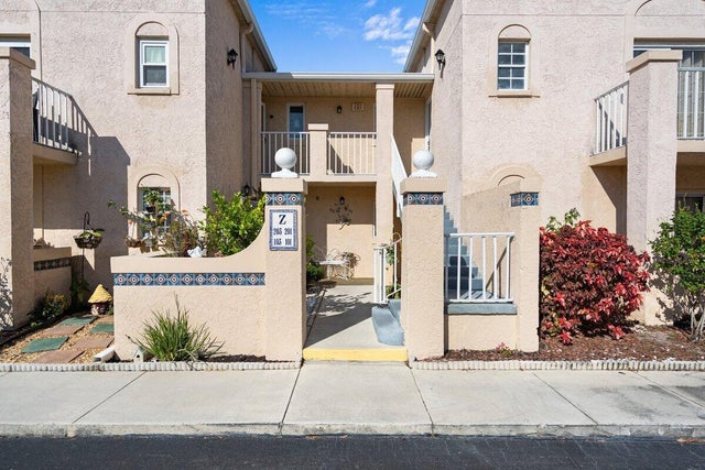 2 of 37 - 1627 Se Green Acres Circle #z-203, Port Saint Lucie, FL