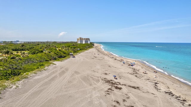 2 of 51 - 140 Water Pointe Pl #15, Jupiter, FL