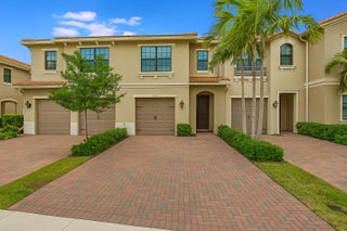 Photo of Listing #RX-11087088