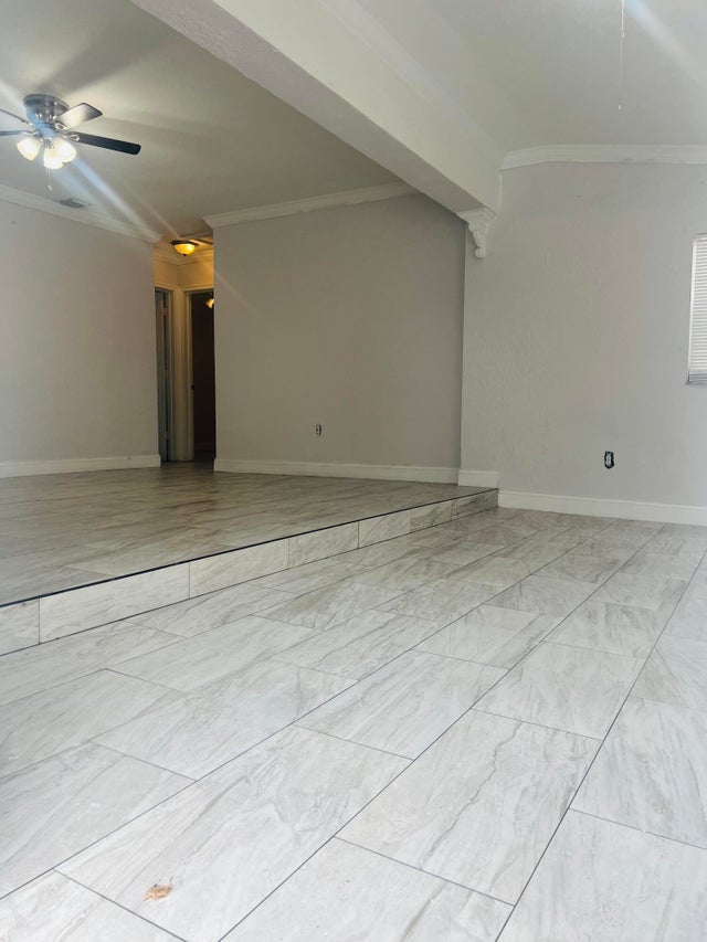 5 of 16 - 4219 N Browning Drive N, West Palm Beach, FL
