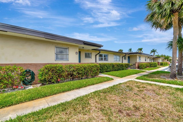 3 of 37 - 2867 Ashley Drive W #g, West Palm Beach, FL