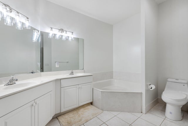 5 of 34 - 12582 Shoreline Dr, Wellington, FL