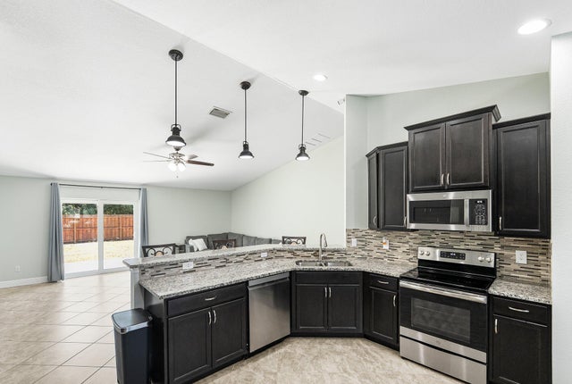 5 of 34 - 1566 Sw Andalusia Rd, Port Saint Lucie, FL
