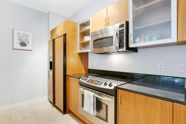 5 of 25 - 802 W Windward 206 Wy #206, Lantana, FL