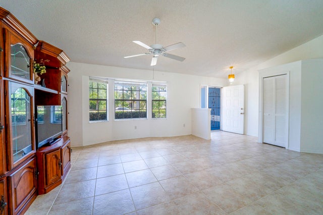 5 of 36 - 1142 Sw Dalton Av, Port Saint Lucie, FL