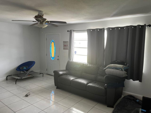 2 of 4 - 8602 Lakeland Blvd, Fort Pierce, FL