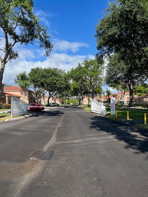 2 of 33 - 9826 Kamena Cir, Boynton Beach, FL